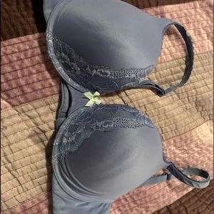 Victoria secret padded perfect coverage 38C bra